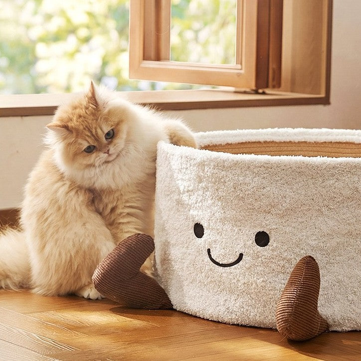 Meow Cup product hero — cat beside the cup